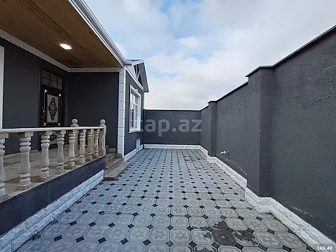 Satılır 3 otaqlı həyət evi