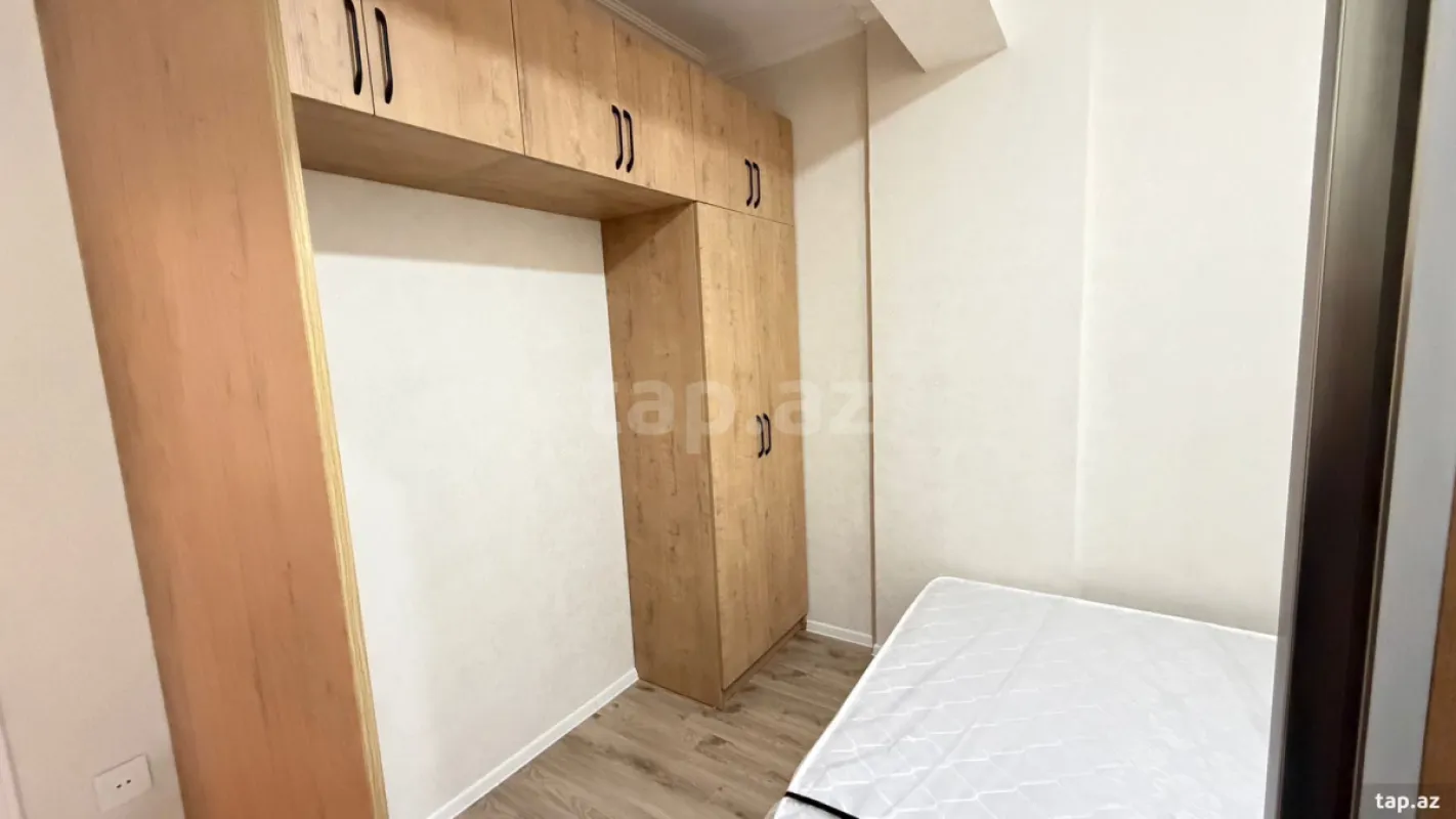 Kirayə verilir 2 otaqlı yeni tikili 42 m²