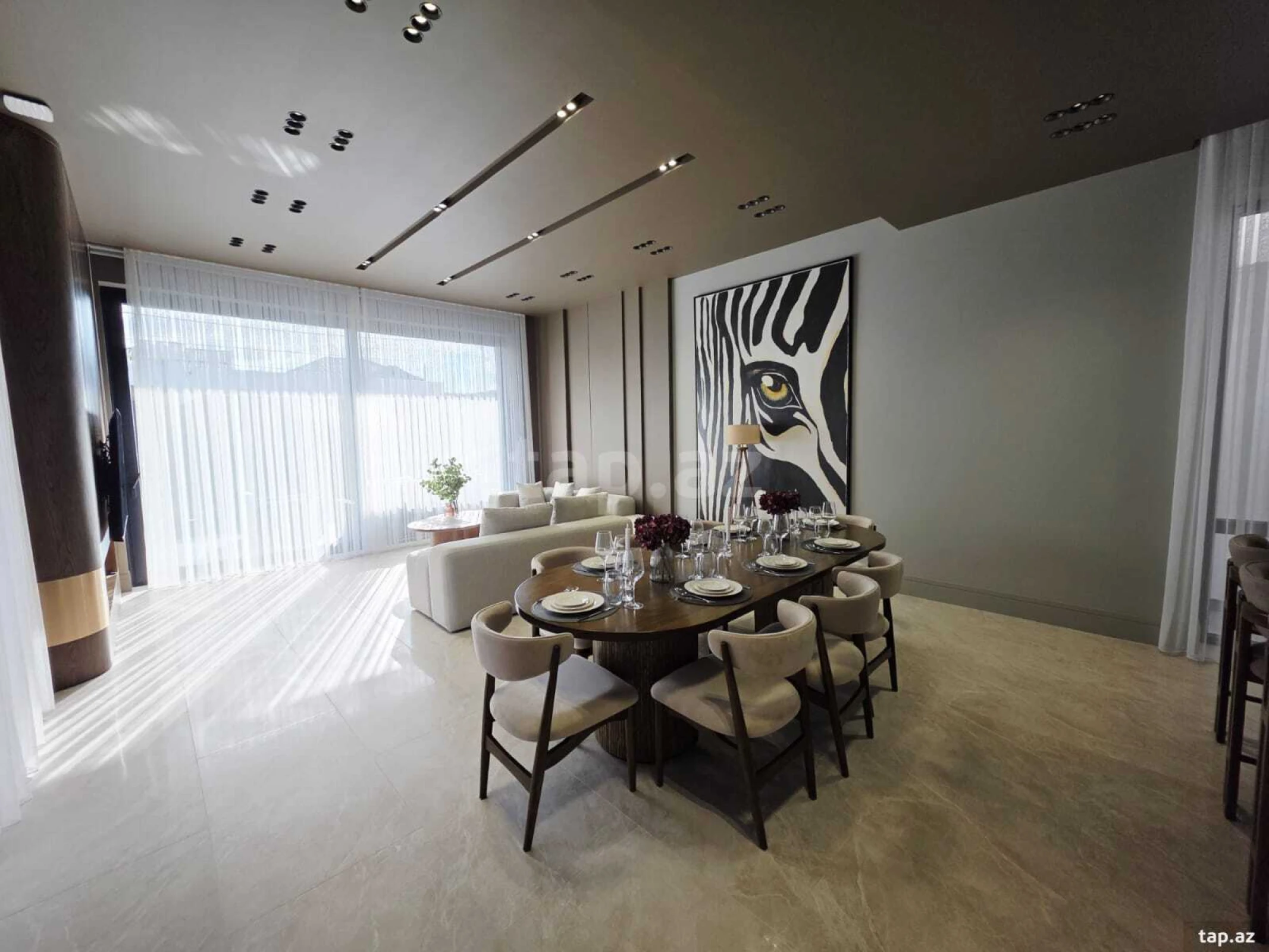 Satılır 4 otaqlı həyət evi 250 m²