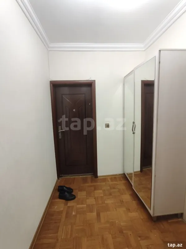 Satılır 3 otaqlı mənzil 68 m²
