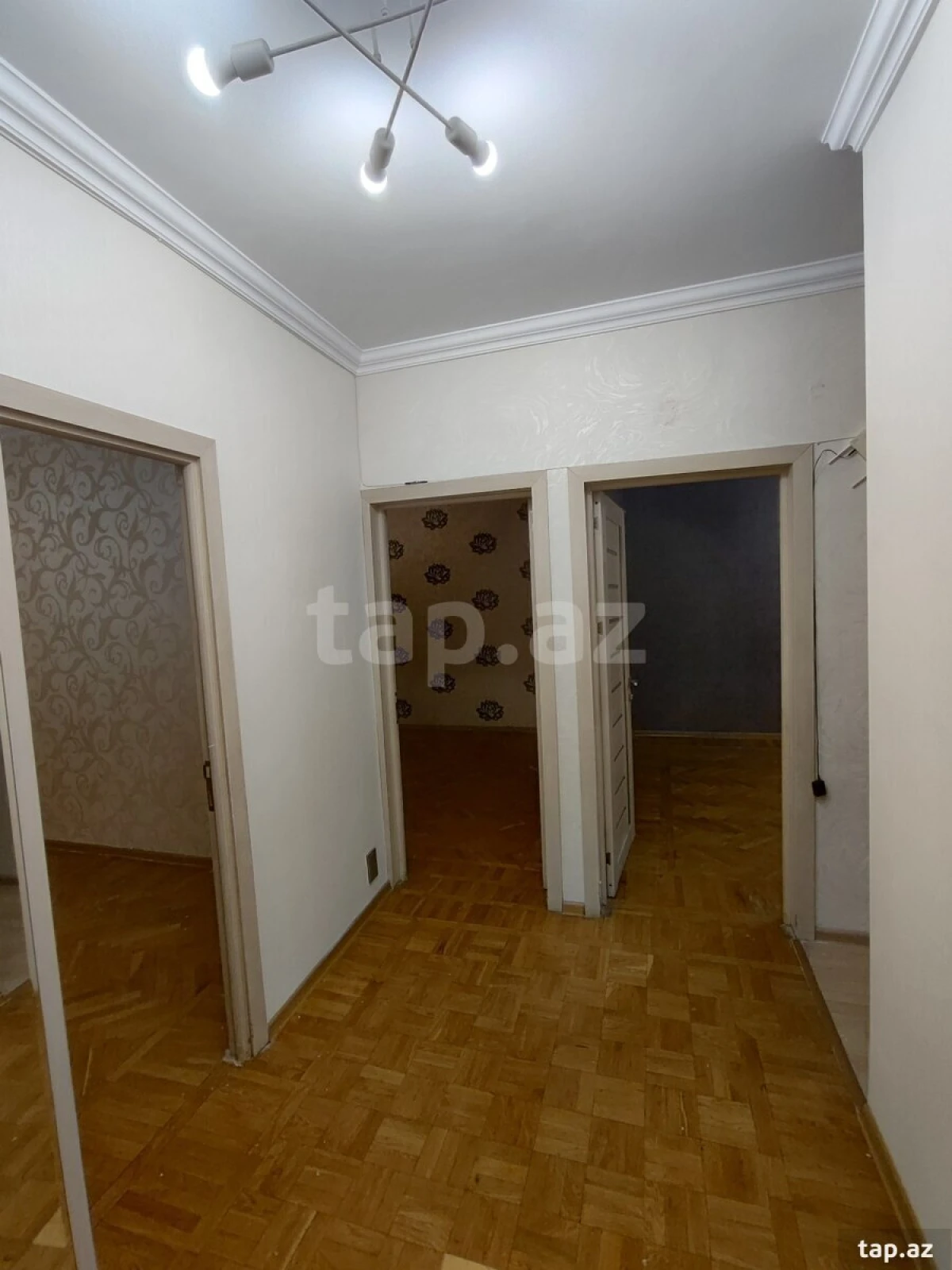 Satılır 3 otaqlı mənzil 68 m²