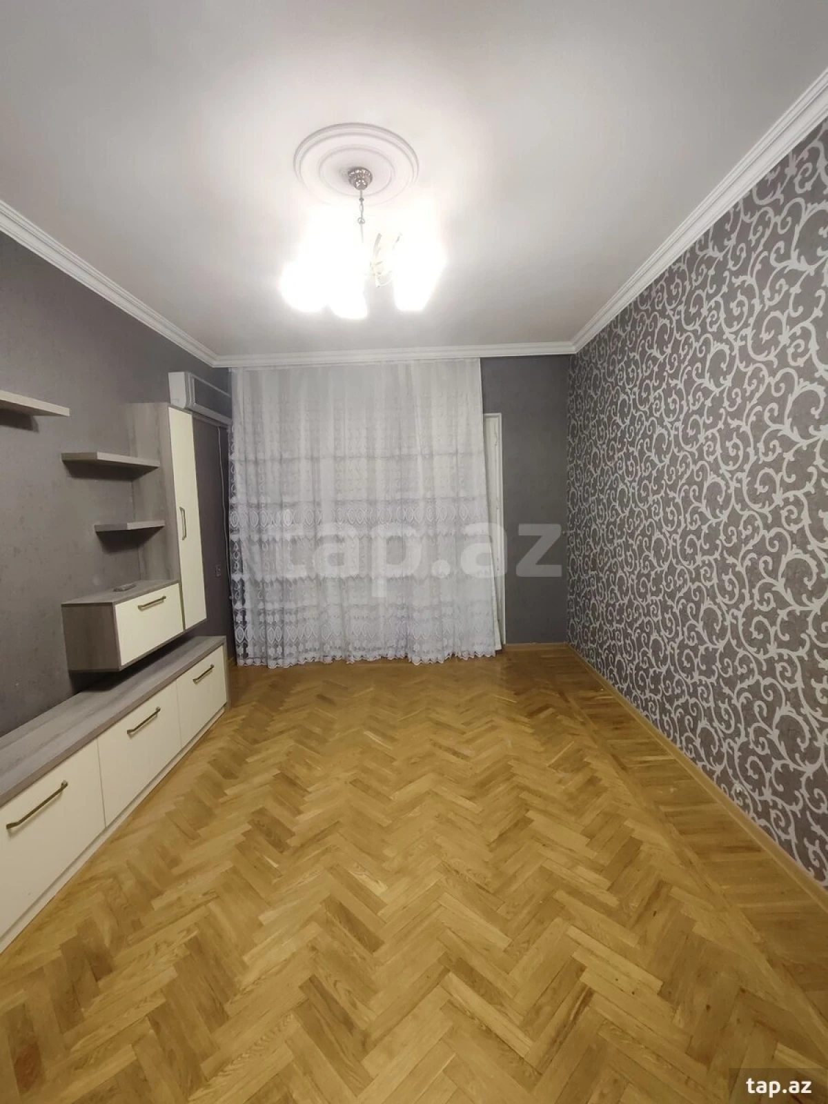 Satılır 3 otaqlı mənzil 68 m²