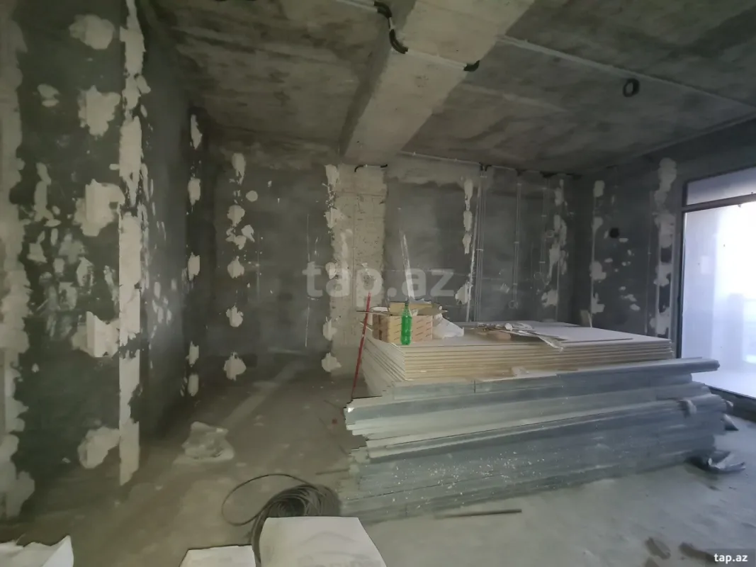 Satılır 3 otaqlı yeni tikili 155 m²