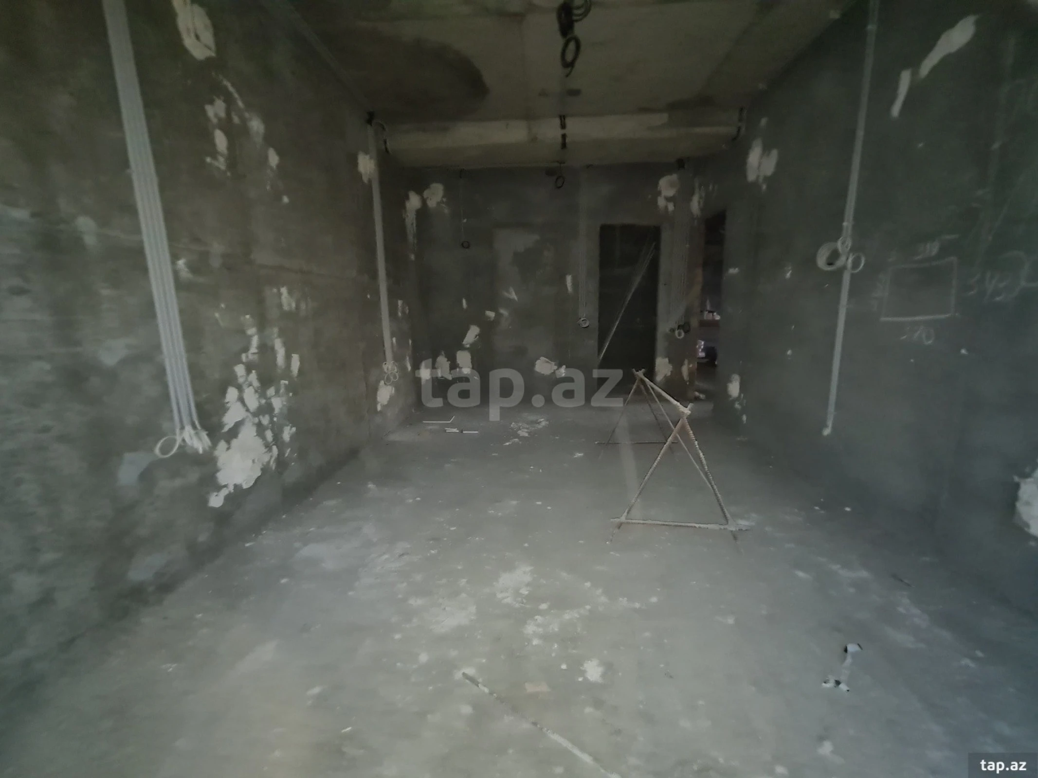 Satılır 3 otaqlı yeni tikili 155 m²