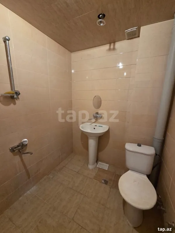 Satılır 1 otaqlı mənzil 50 m²