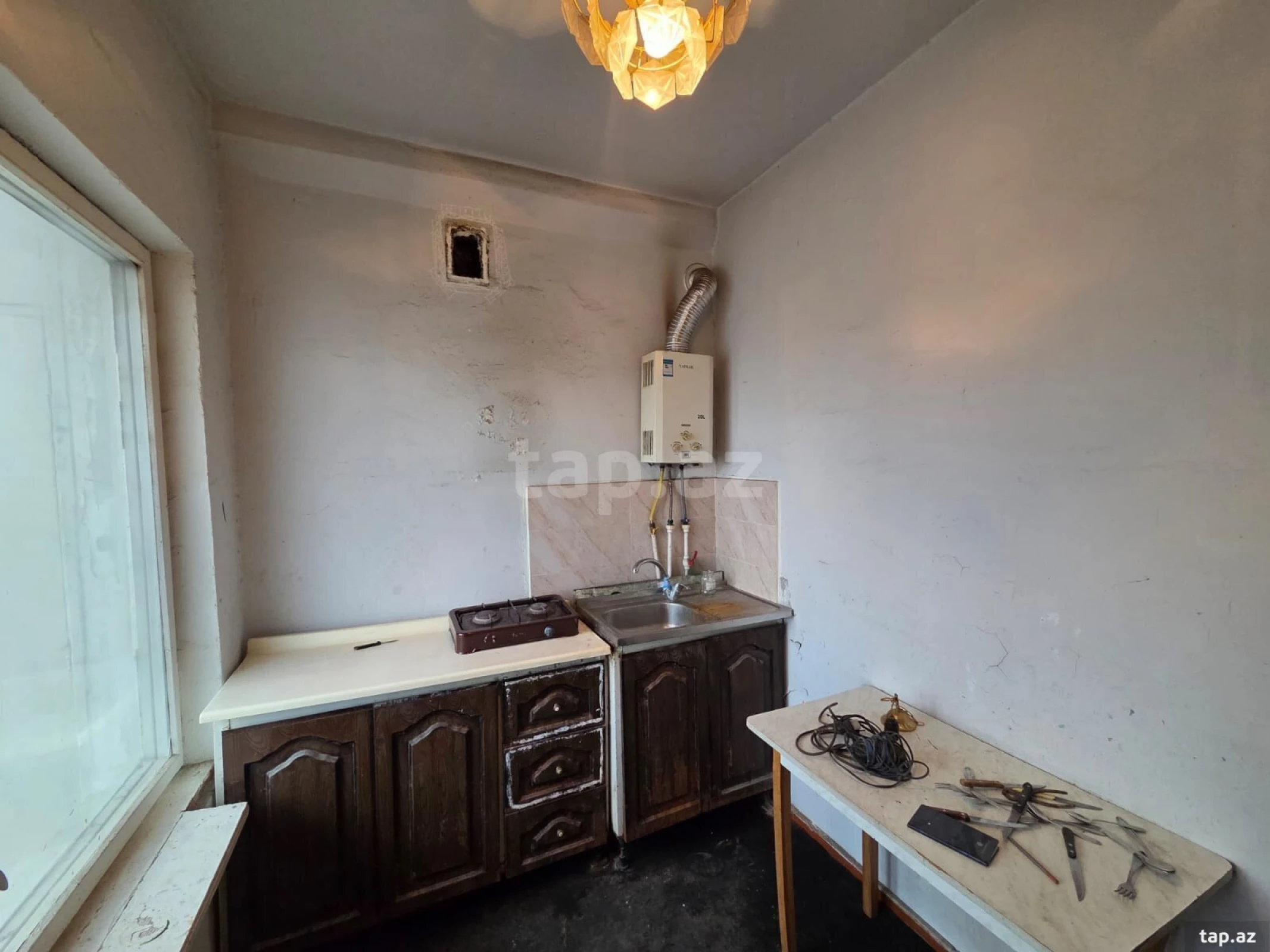 Satılır 1 otaqlı mənzil 50 m²