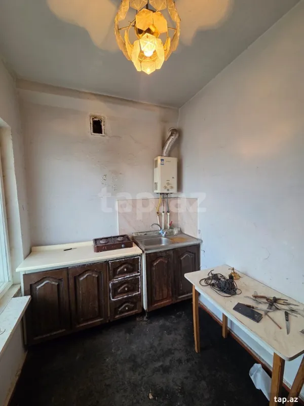 Satılır 1 otaqlı mənzil 50 m²