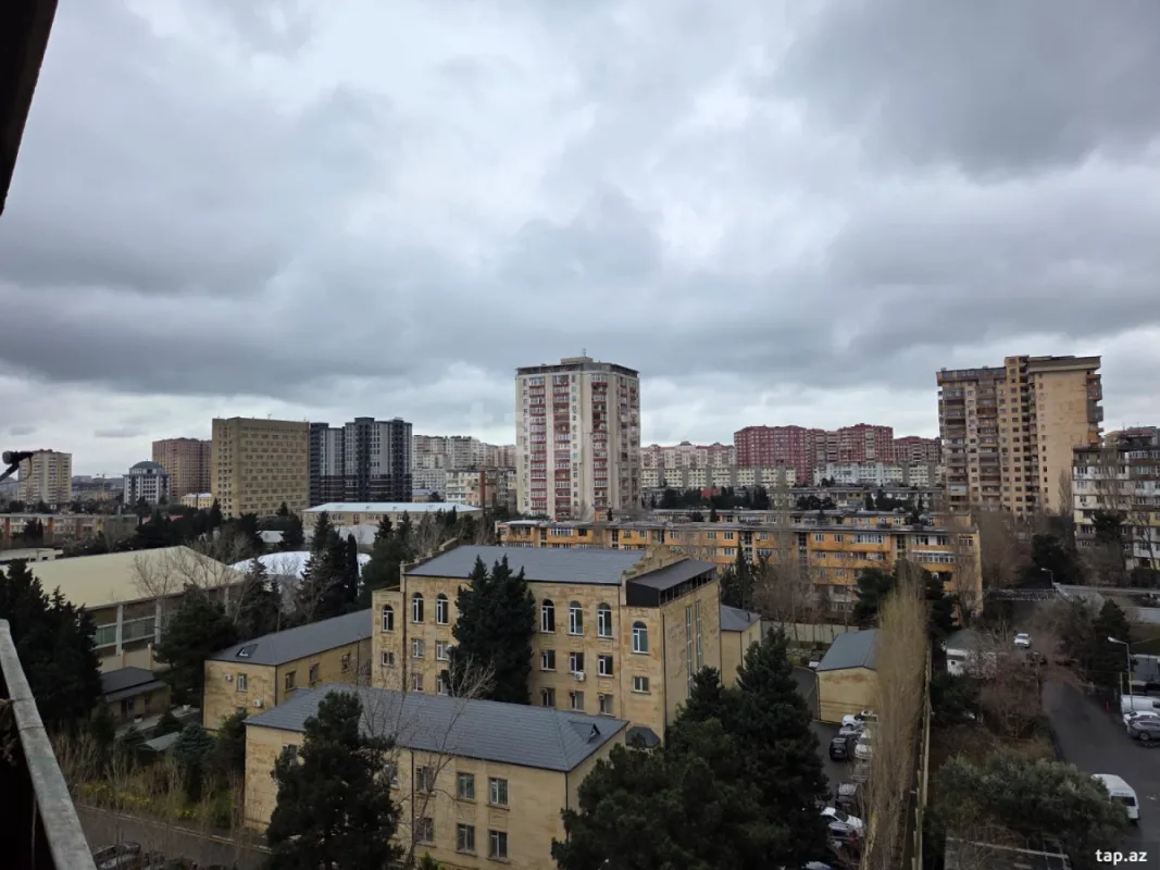 Satılır 1 otaqlı mənzil 50 m²