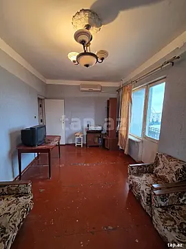 Satılır 1 otaqlı mənzil 50 m²