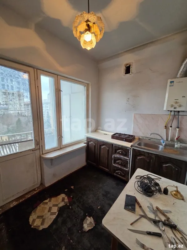 Satılır 1 otaqlı mənzil 50 m²