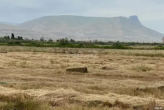 Satılır torpaq sahəsi — Bakı