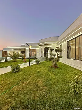 Satılır 5 otaqlı həyət evi