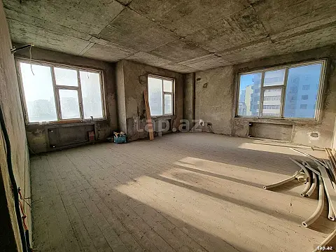 Satılır 4 otaqlı yeni tikili 181 m²