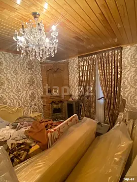 Satılır 14 otaqlı həyət evi