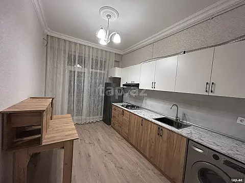 Kirayə verilir 3 otaqlı yeni tikili 80 m²