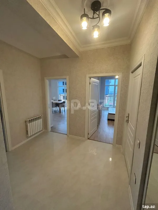 Kirayə verilir 3 otaqlı yeni tikili 80 m²