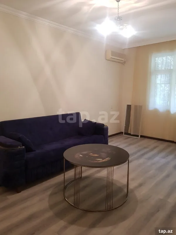 Satılır 1 otaqlı mənzil 30 m²