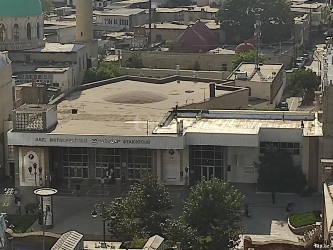 Kirayə verilir 3 otaqlı yeni tikili 120 m²