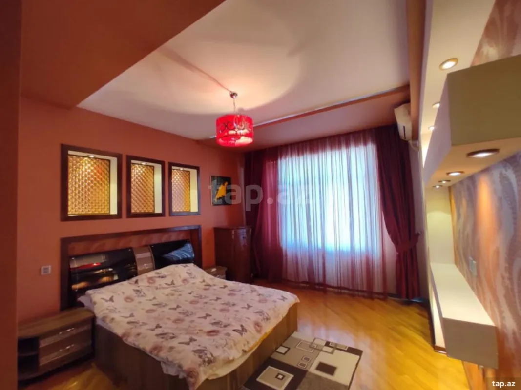 Kirayə verilir 3 otaqlı yeni tikili 120 m²