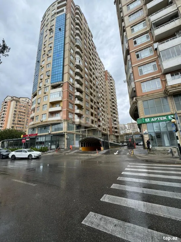 Kirayə verilir 2 otaqlı yeni tikili 85 m²