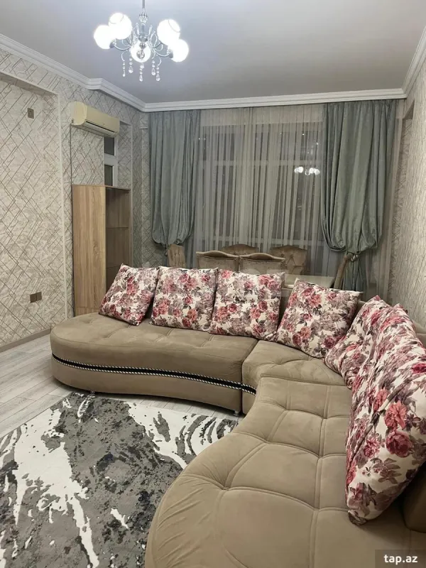 Kirayə verilir 2 otaqlı yeni tikili 85 m²
