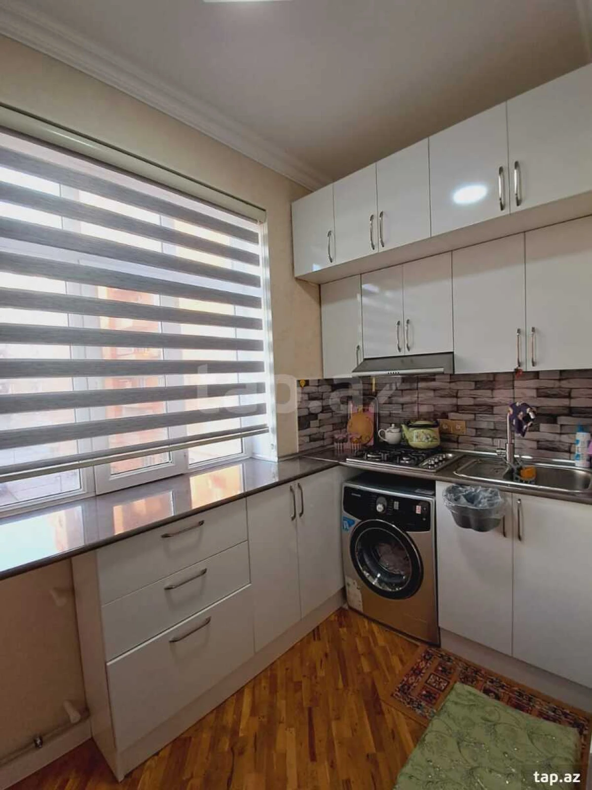 Satılır 3 otaqlı yeni tikili 70 m²