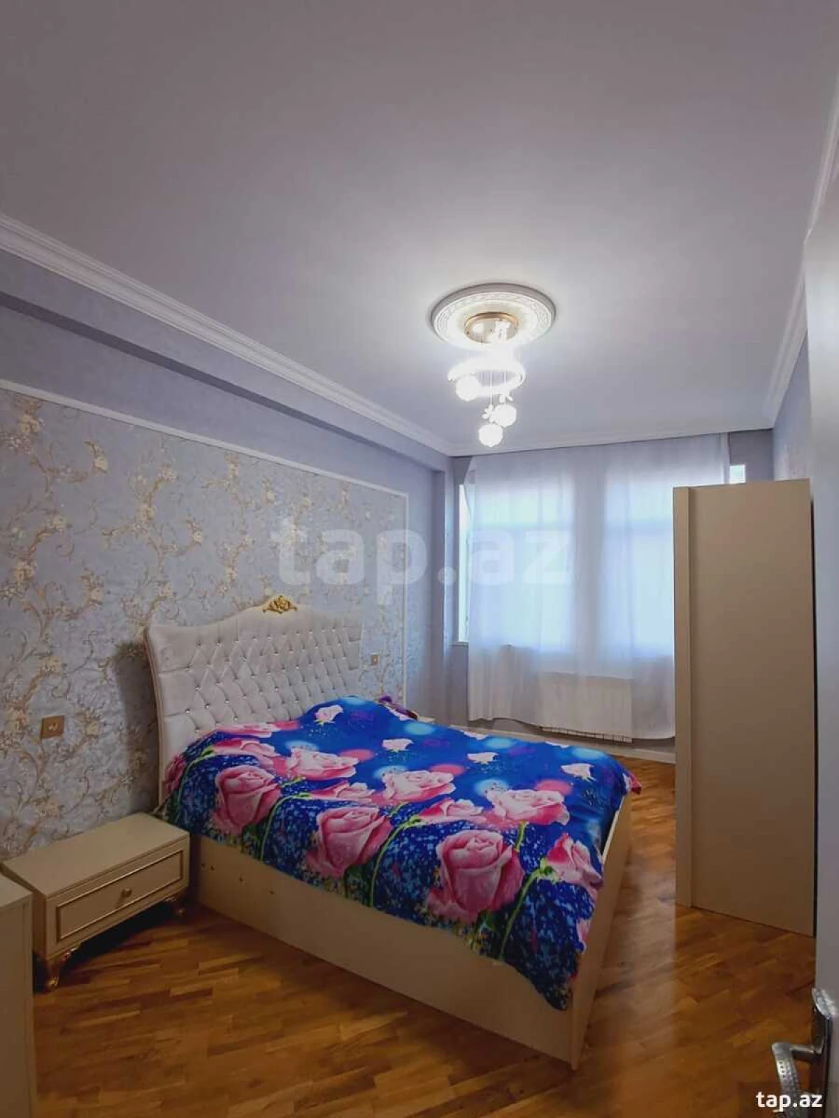 Satılır 3 otaqlı yeni tikili 70 m²