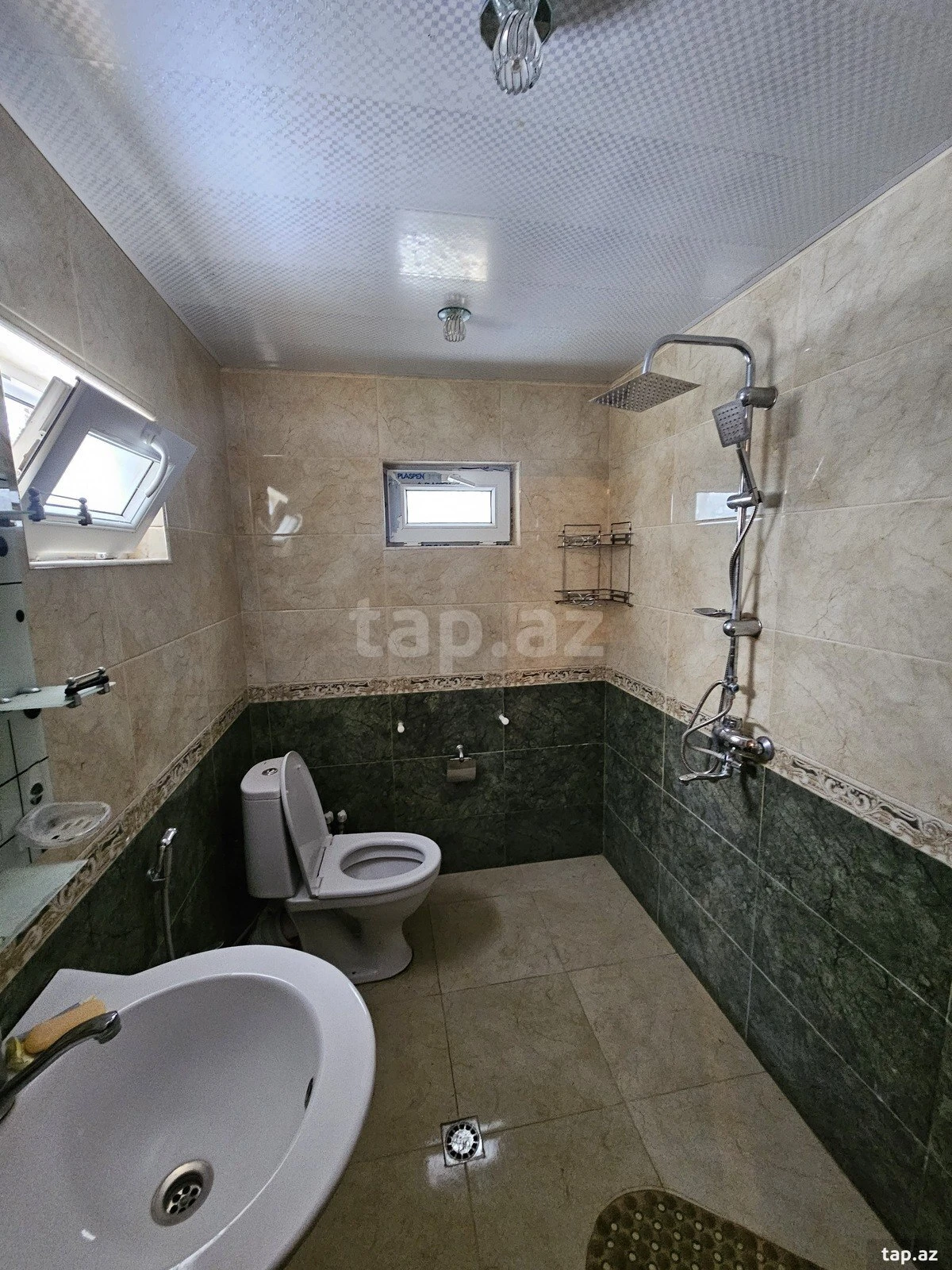 Satılır 3 otaqlı həyət evi