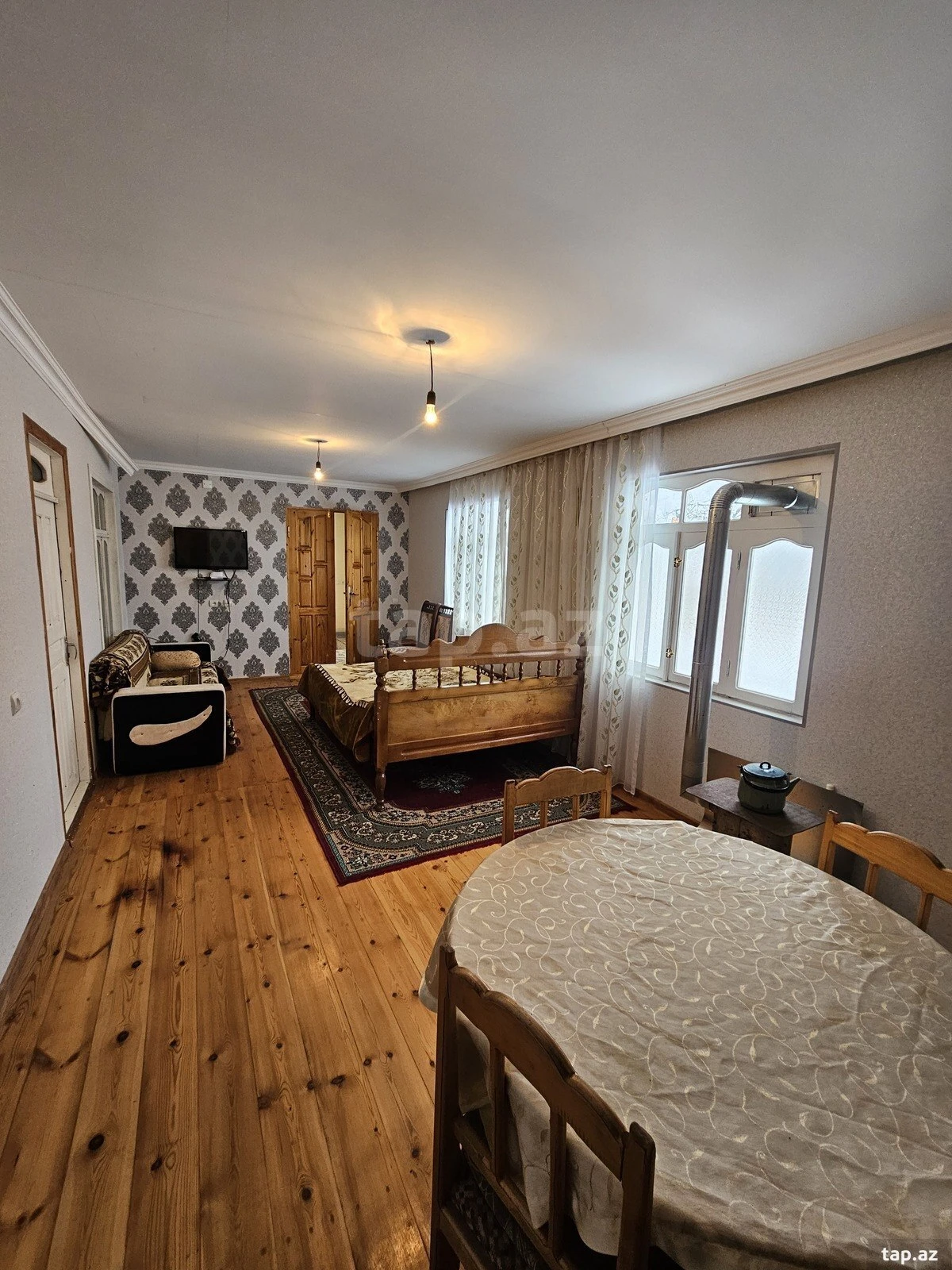 Satılır 3 otaqlı həyət evi