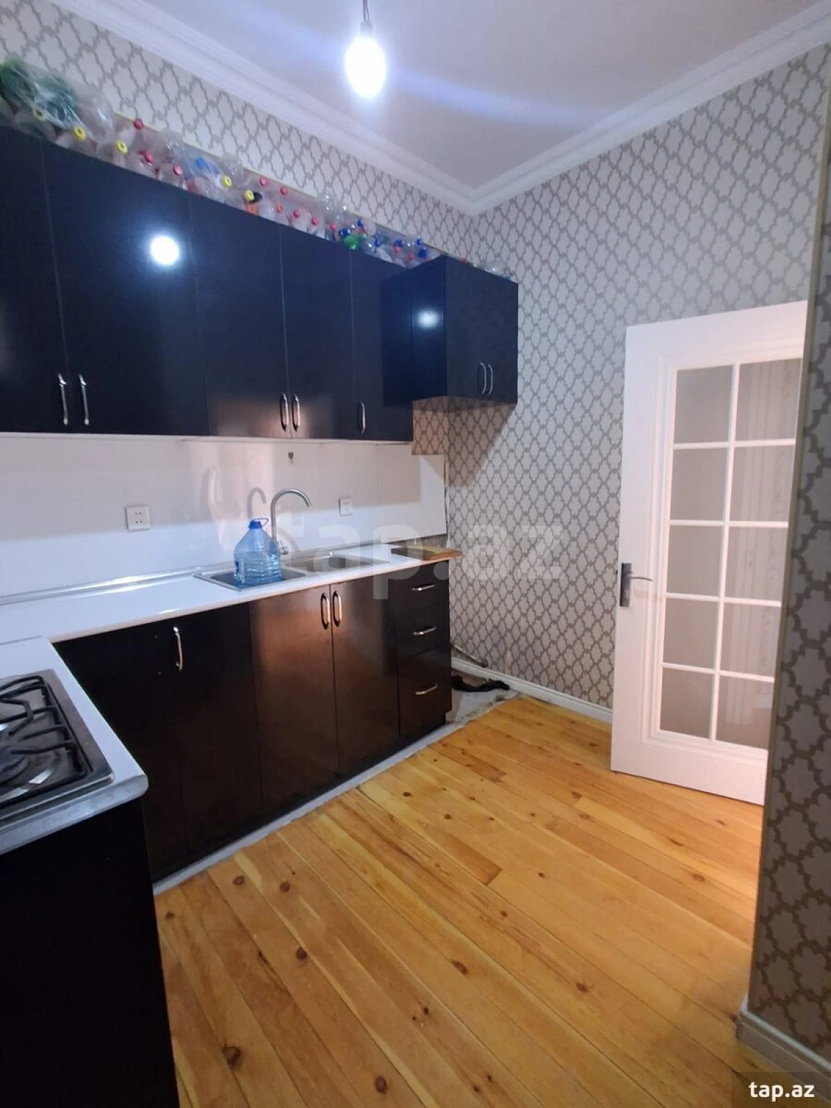 Satılır 3 otaqlı yeni tikili 88 m²