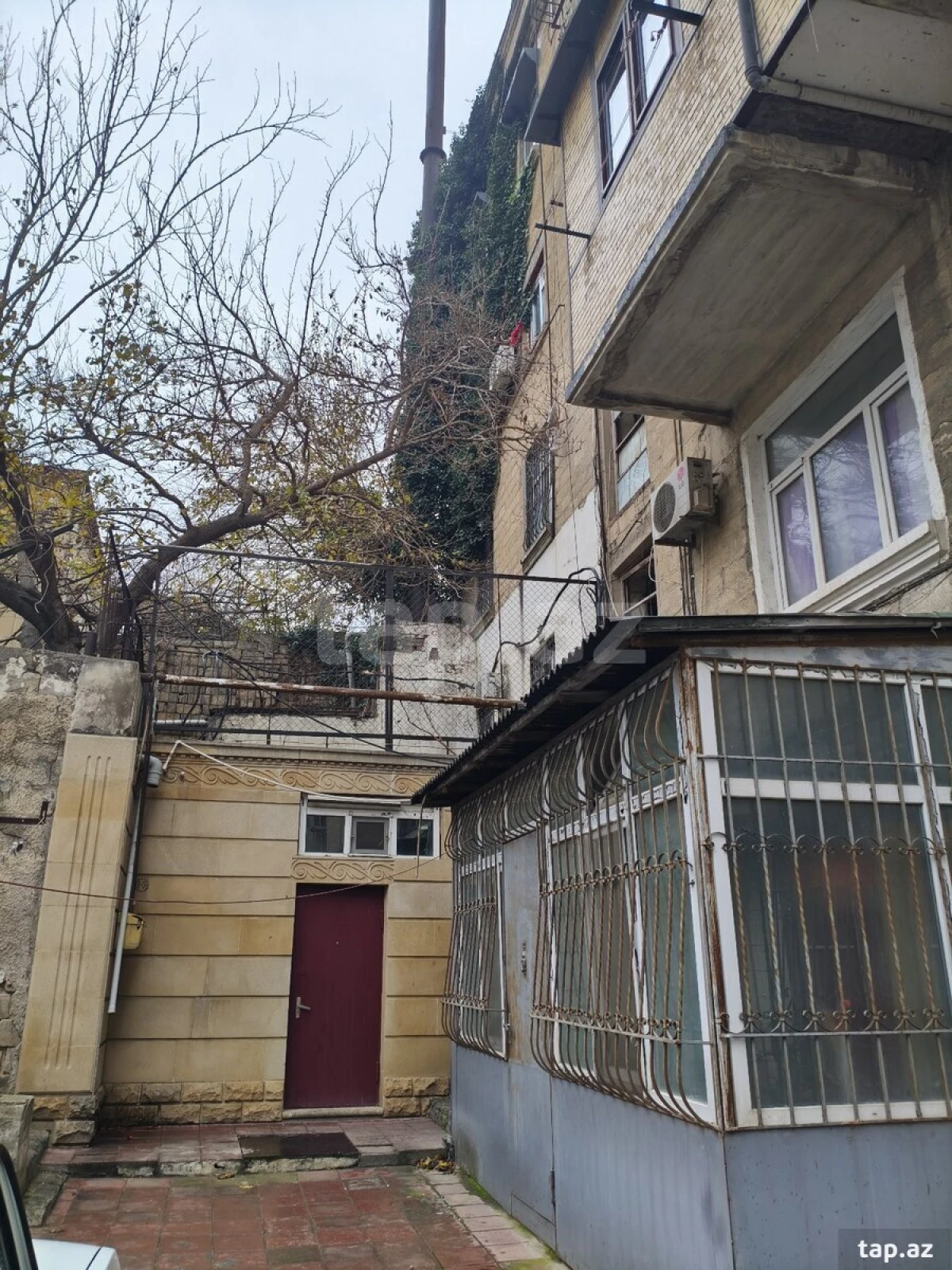Satılır 3 otaqlı mənzil 65 m²