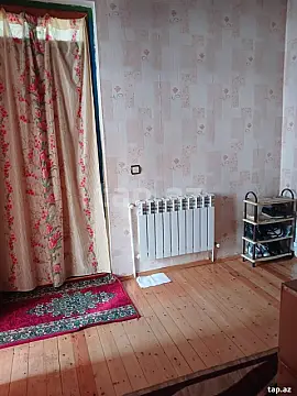 Satılır 4 otaqlı həyət evi