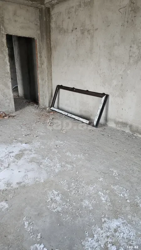 Satılır 2 otaqlı mənzil 71 m²