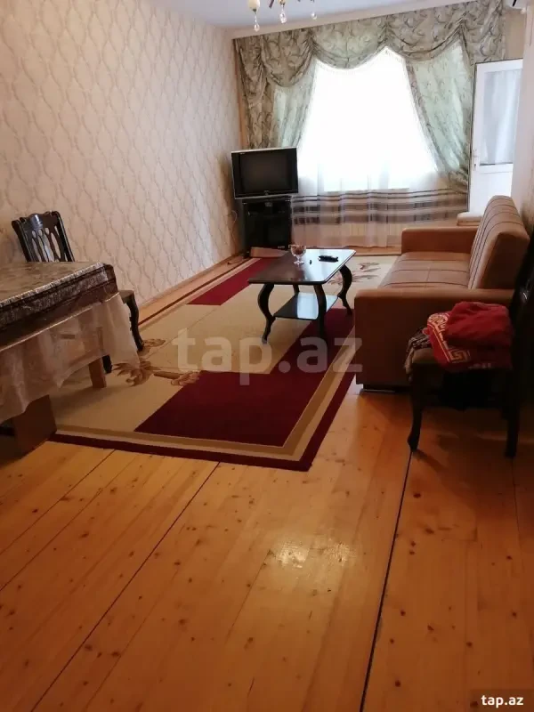 Kirayə verilir 2 otaqlı yeni tikili 73 m²