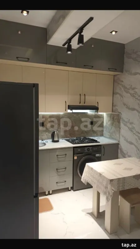 Kirayə verilir 2 otaqlı yeni tikili 52 m²