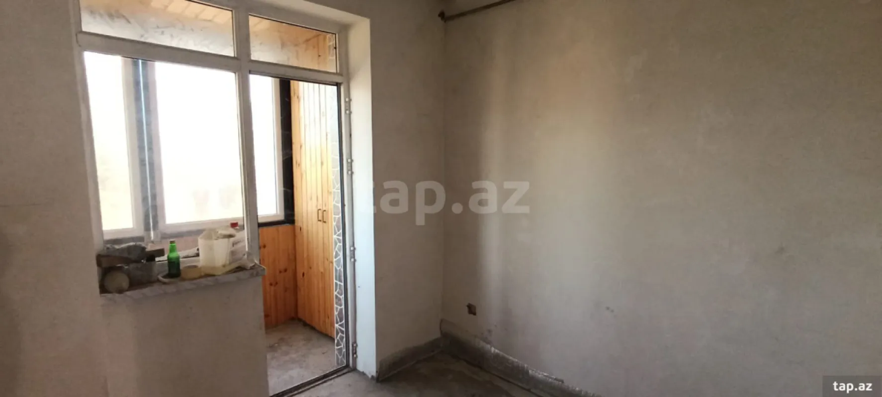 Satılır 4 otaqlı yeni tikili 75 m²