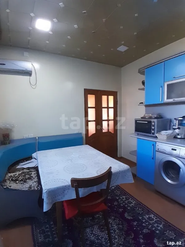 Satılır 5 otaqlı həyət evi