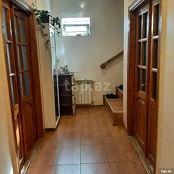 Satılır 5 otaqlı həyət evi