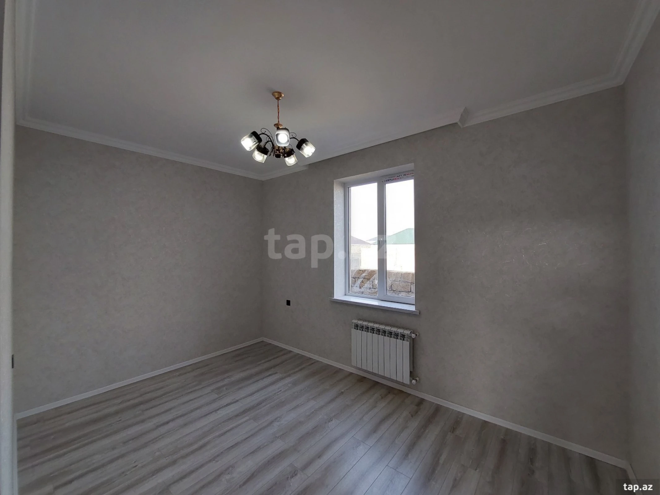 Satılır 3 otaqlı həyət evi