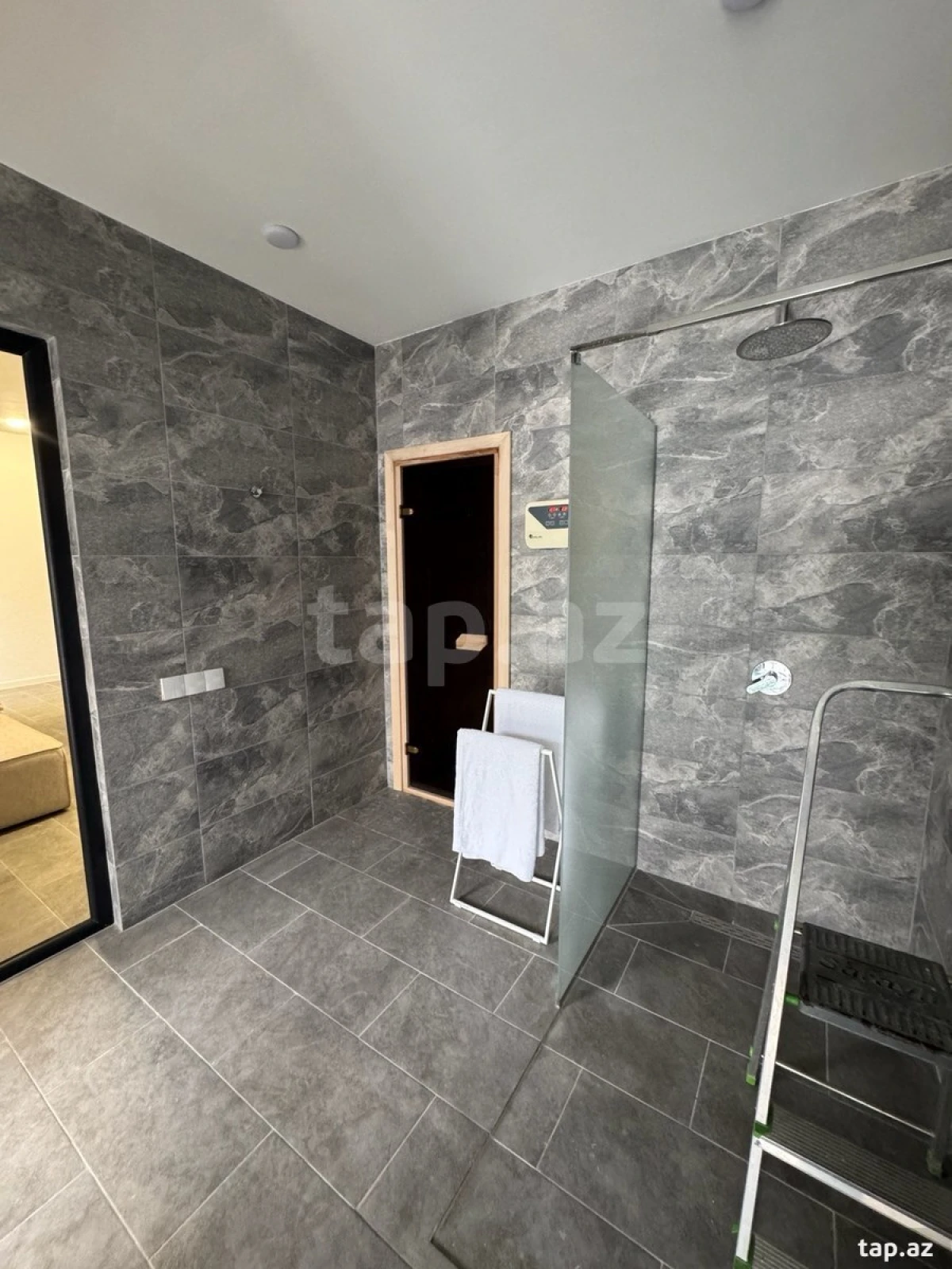 Satılır 3 otaqlı həyət evi