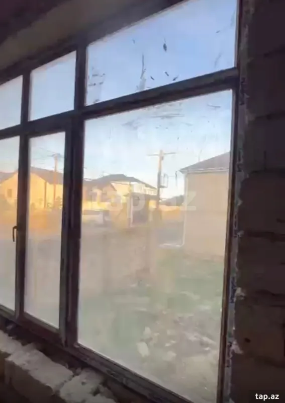 Satılır 4 otaqlı həyət evi 100 m²