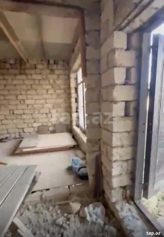 Satılır 4 otaqlı həyət evi 100 m²