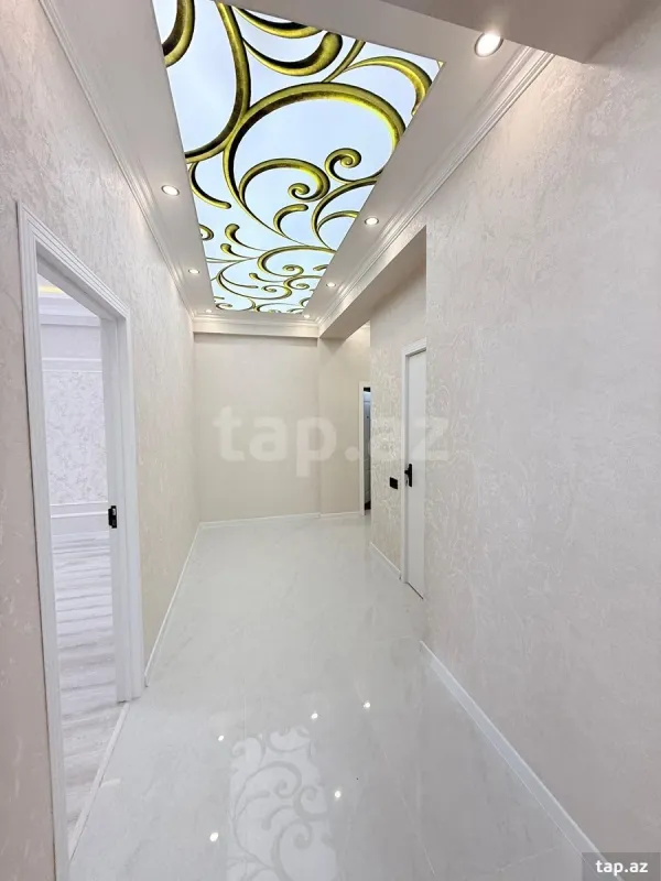 Satılır 3 otaqlı yeni tikili 80 m²
