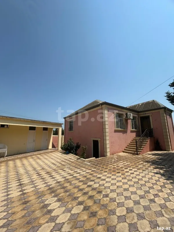Satılır 3 otaqlı həyət evi