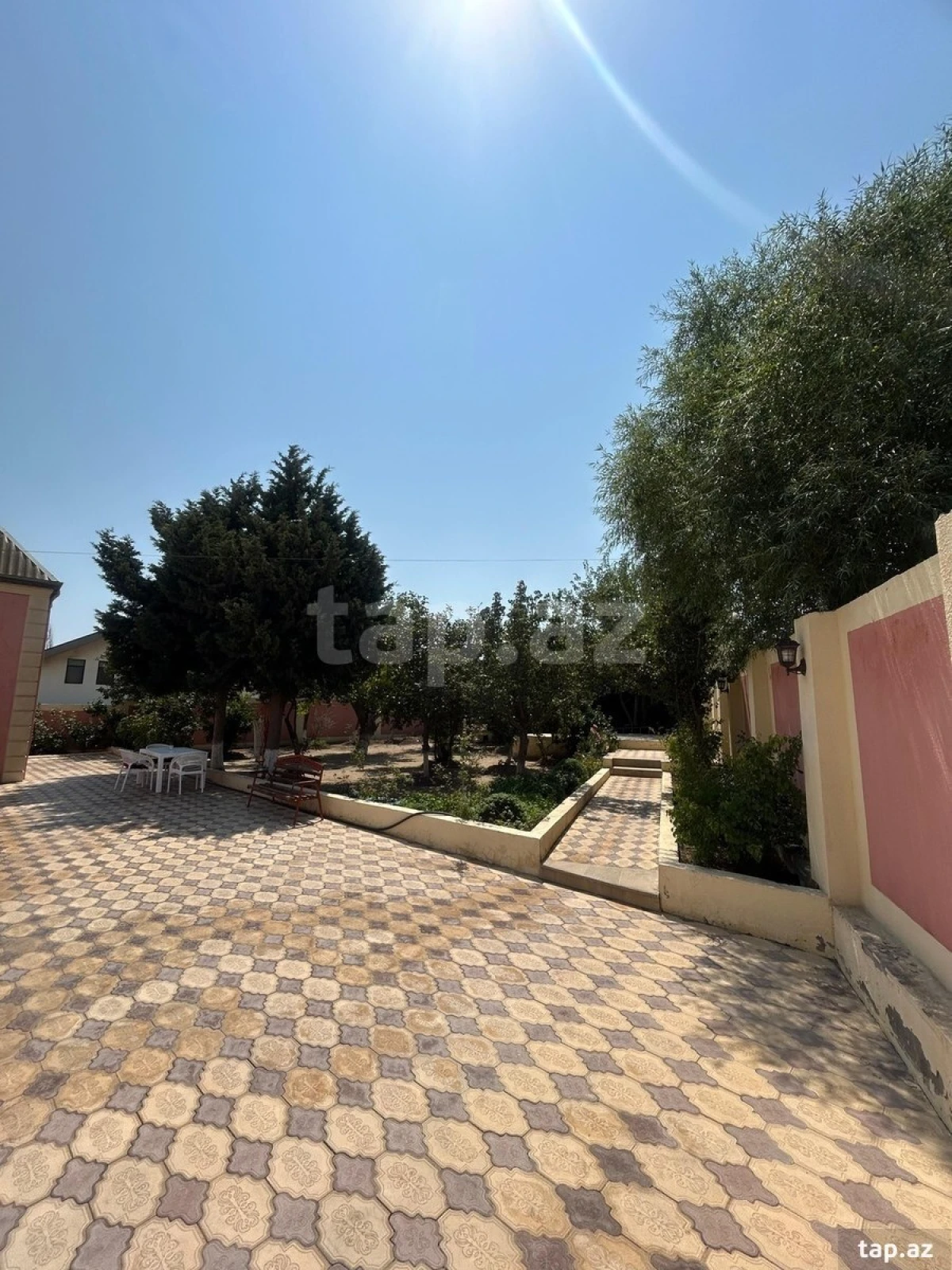 Satılır 3 otaqlı həyət evi