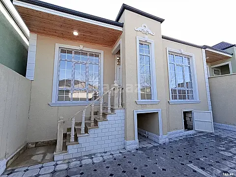 Satılır 3 otaqlı həyət evi — Bakı 3 otaq