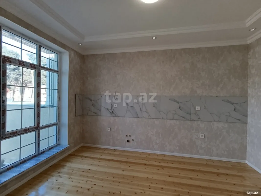 Satılır 3 otaqlı həyət evi