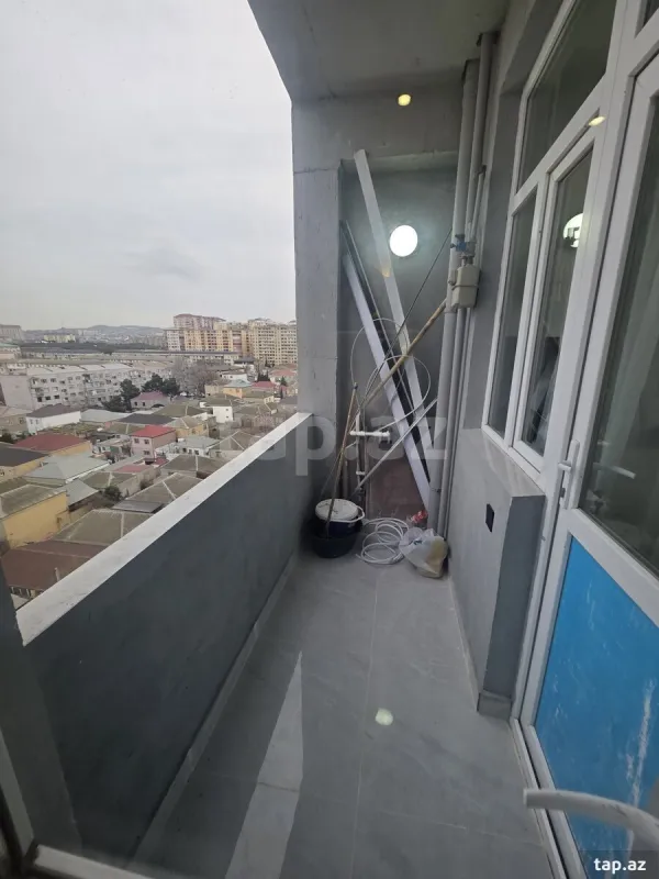 Satılır 3 otaqlı yeni tikili 80 m²
