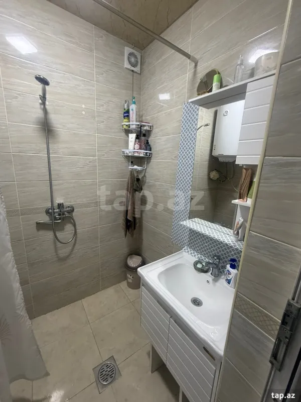 Satılır 2 otaqlı mənzil 60 m²