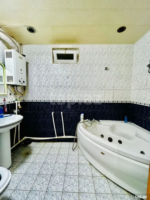 Satılır 2 otaqlı mənzil 56 m²